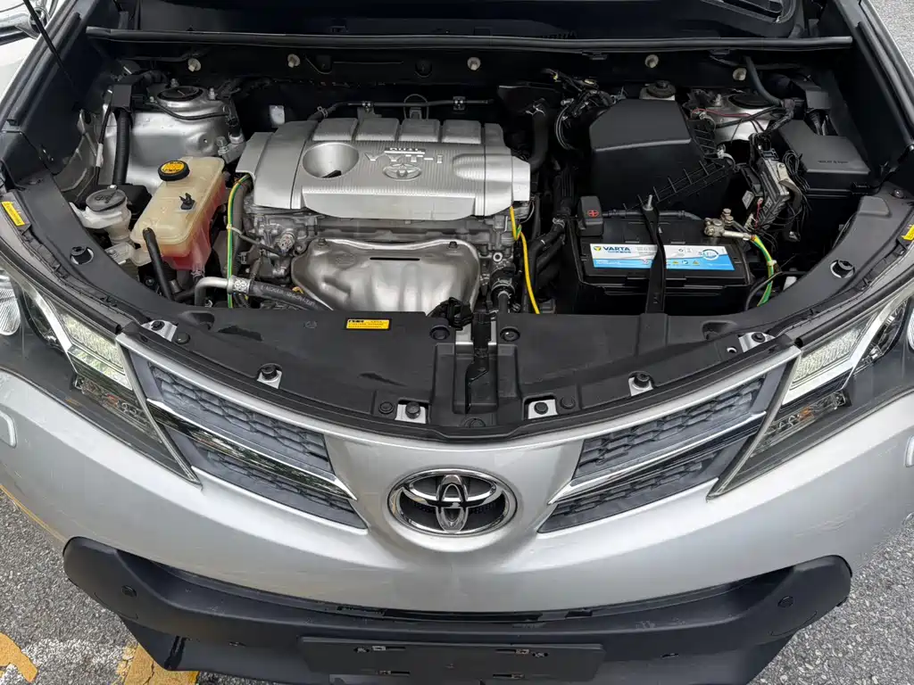 Toyota RAV4 — миниатюра 27