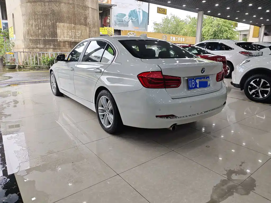 BMW 3 Series — миниатюра 6