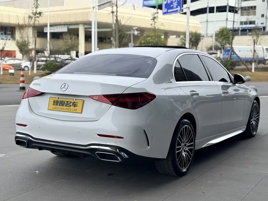 MERCEDES-BENZ C CLASS