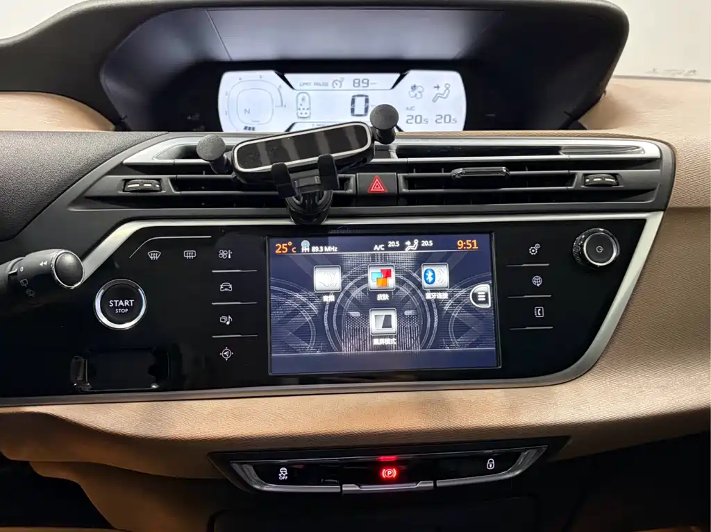 Citroen C4 Picasso 2015 Grand 1.6T Luxury 7 мест