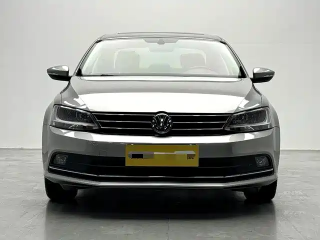 Volkswagen Sagitar — миниатюра 2
