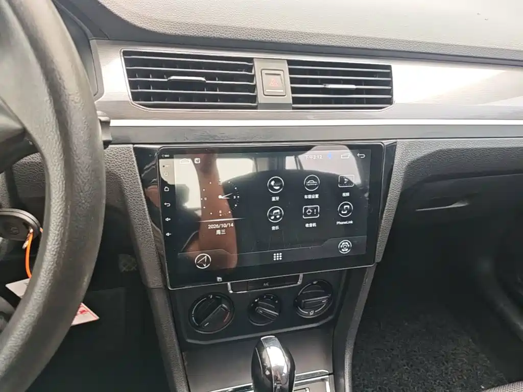 Volkswagen Bora — миниатюра 13
