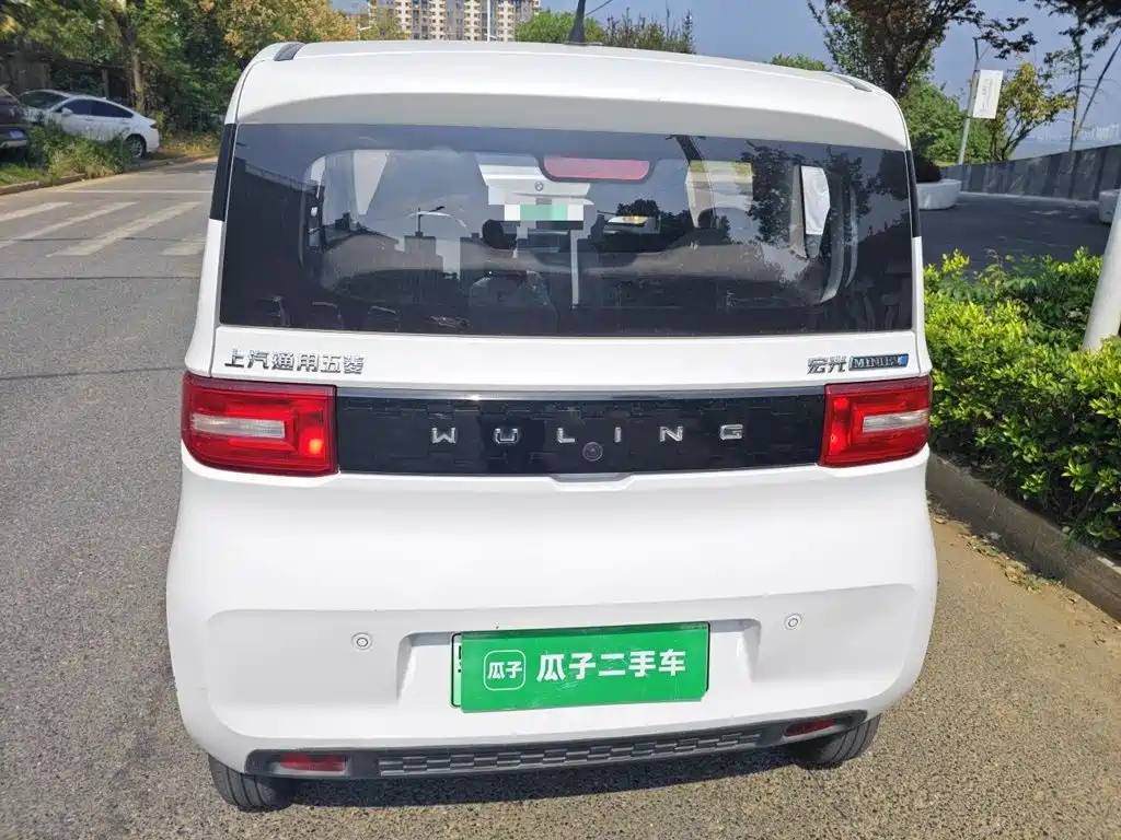 Wuling MINIEV — миниатюра 5