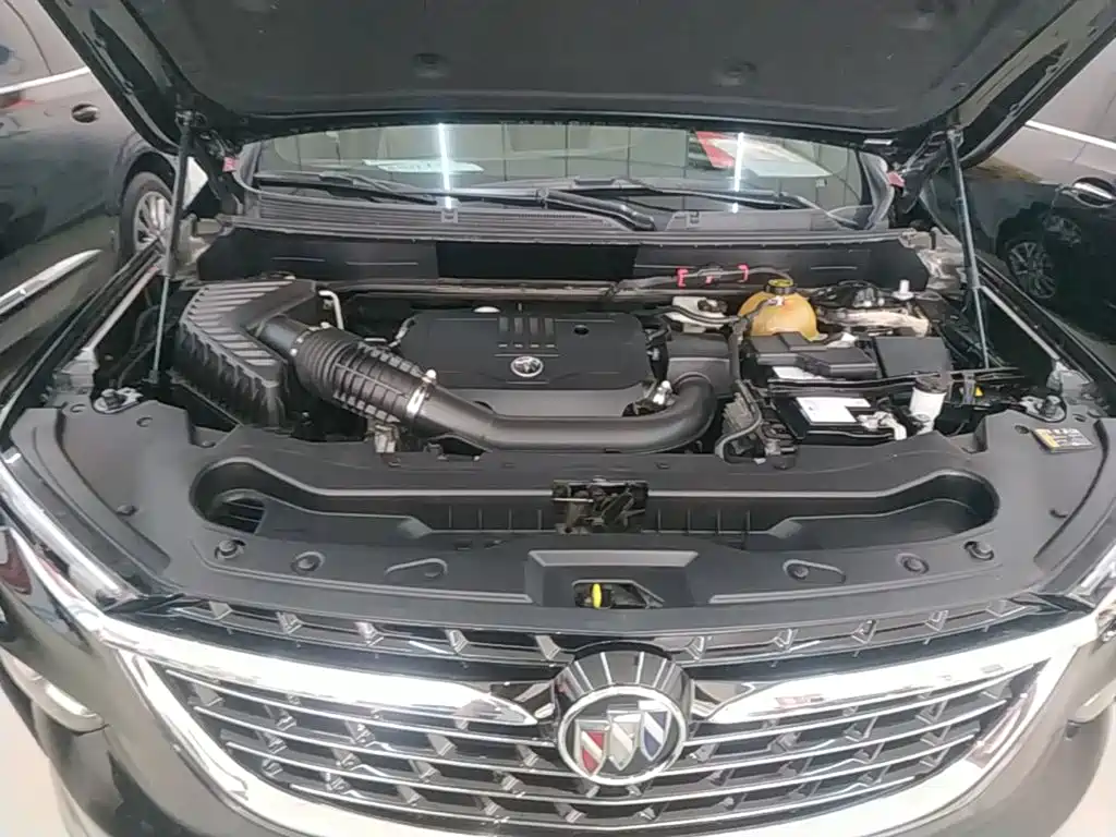 Buick Enclave — миниатюра 20