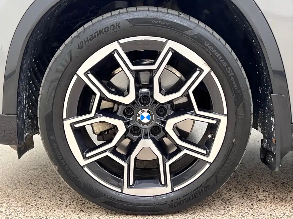 BMW X1 2023 sDrive25Li X