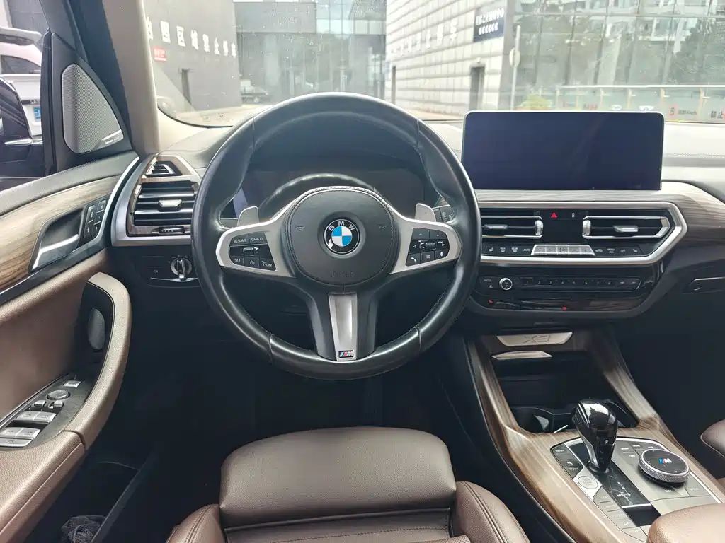 BMW X3 — миниатюра 11