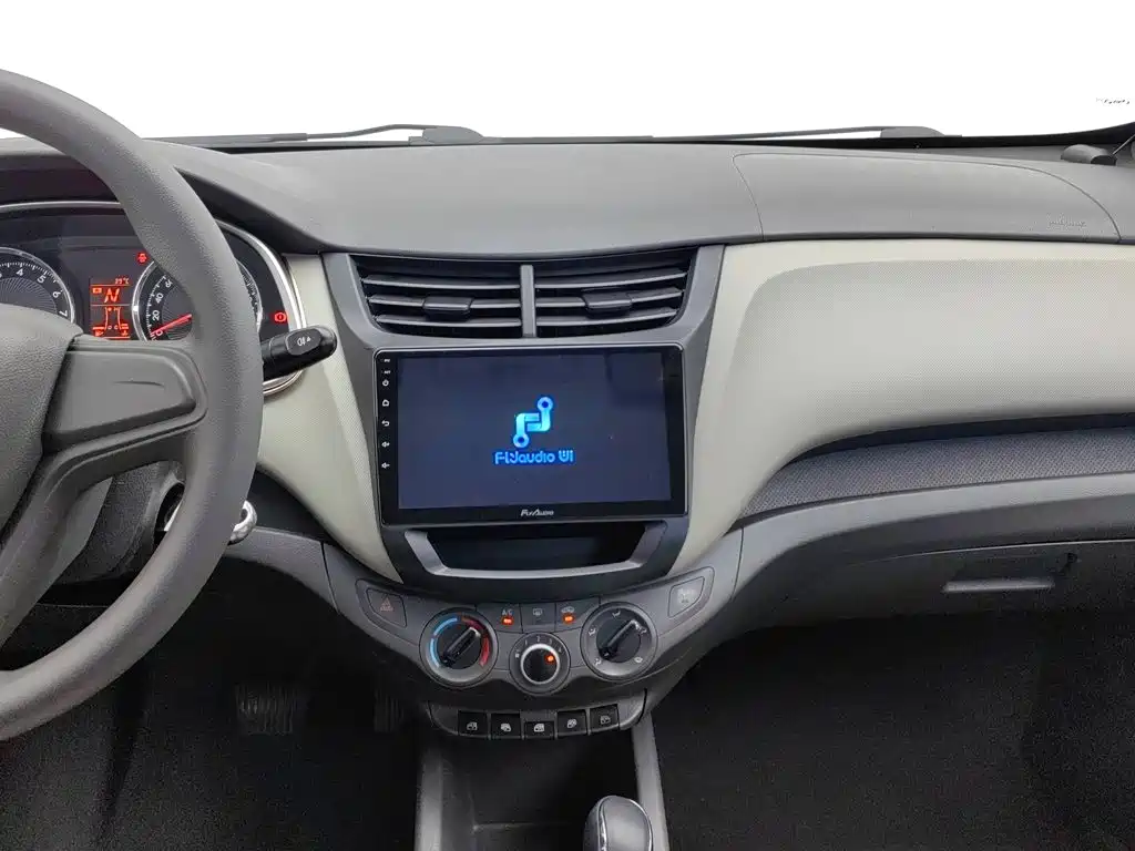 Chevrolet Sail — миниатюра 12