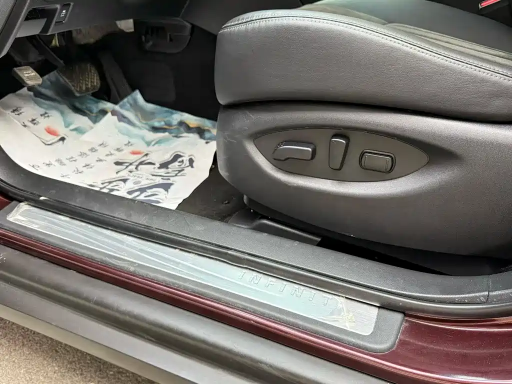 Infiniti QX50 — миниатюра 6