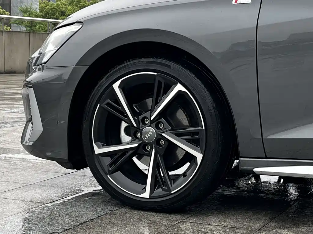 Audi A3 2021 Sportback 35 TFSI Fashion Sport
