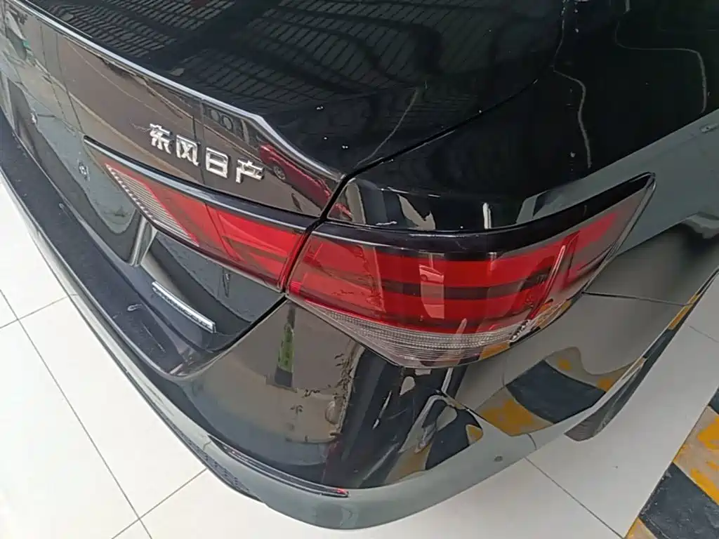 Nissan Sylphy — миниатюра 8