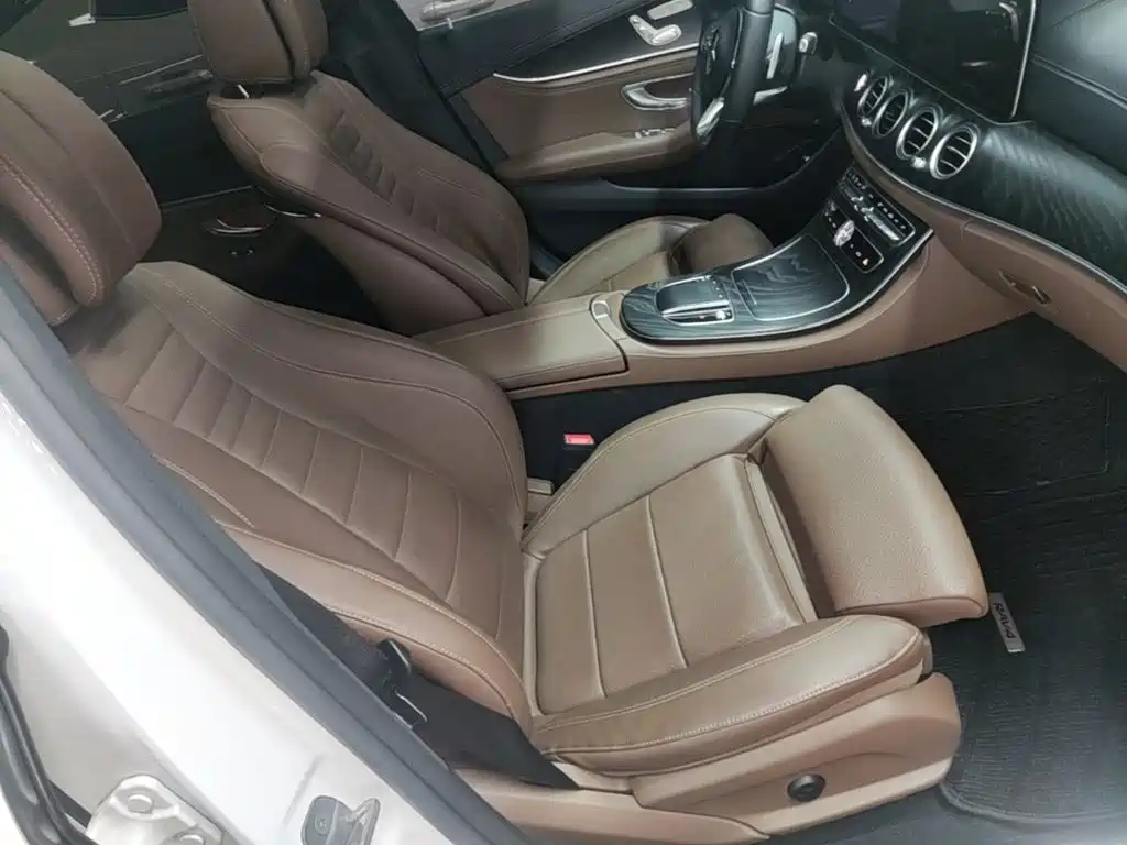 Mercedes-Benz E-Class — миниатюра 25