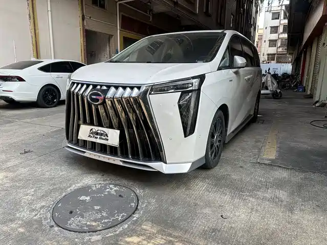 GAC Trumpchi E9