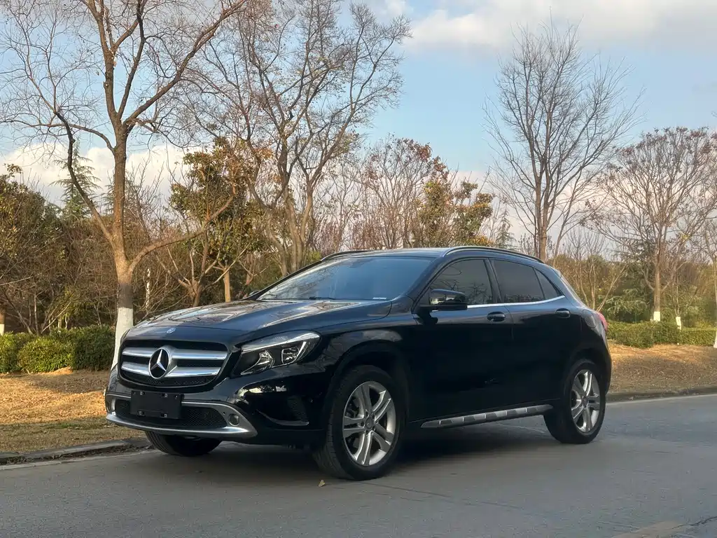 Mercedes-Benz GLA 2016