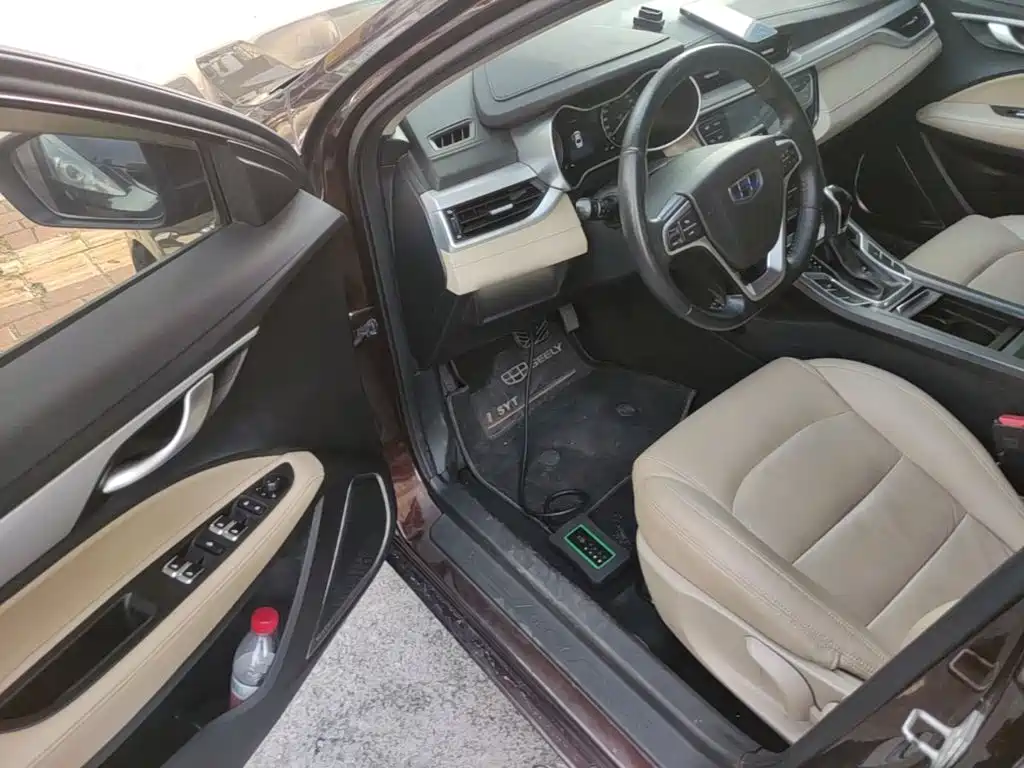 Geely Emgrand — миниатюра 16