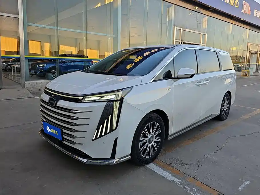 GAC Motor Trumpchi E9