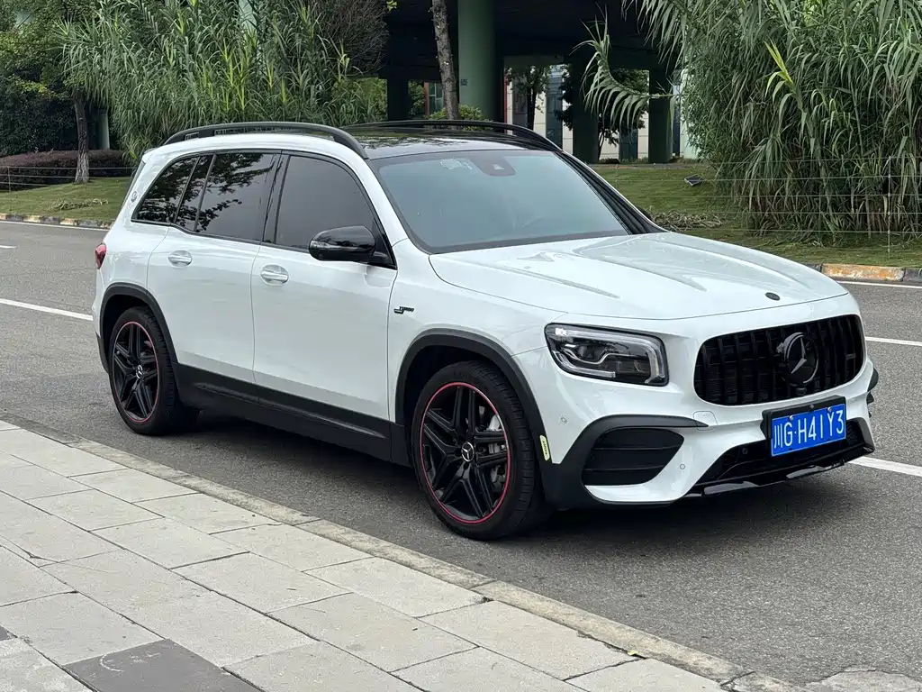 Mercedes-Benz GLB AMG — миниатюра 3