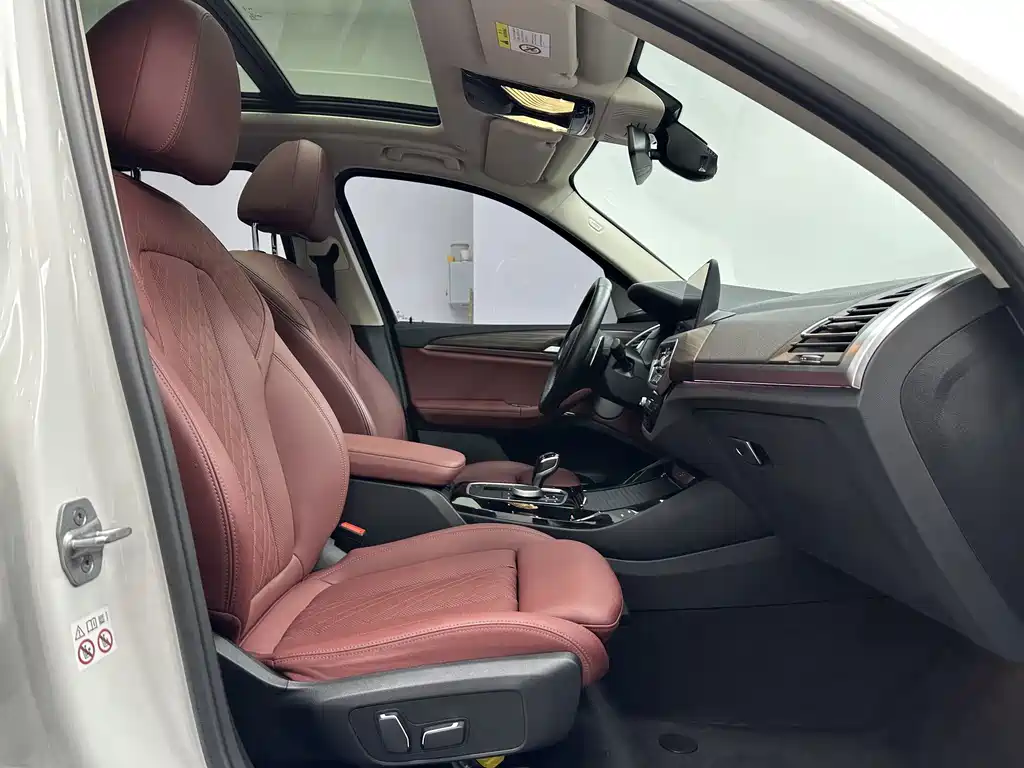 BMW X3 — миниатюра 13