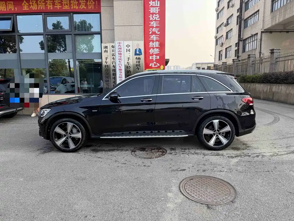Mercedes-Benz GLC — миниатюра 2