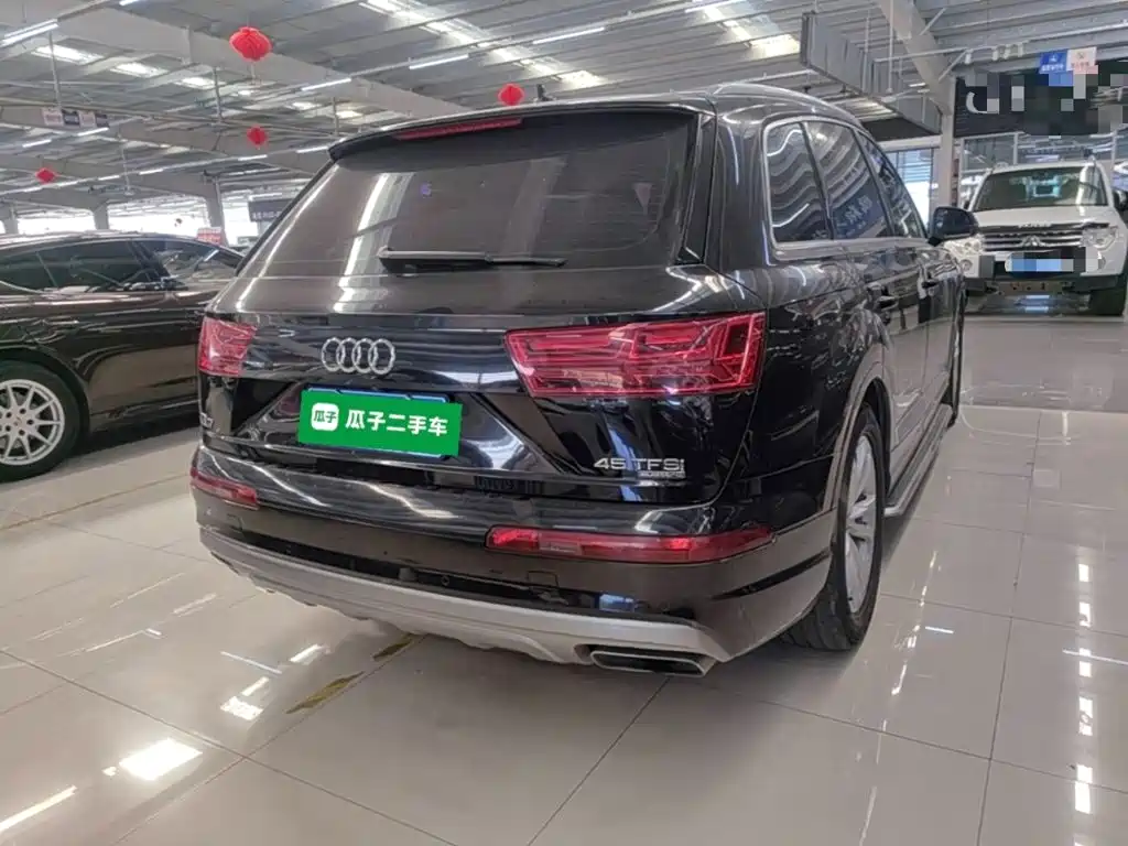 Audi Q7 — миниатюра 7