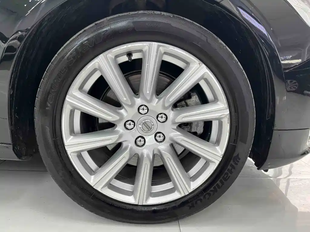Volvo S90 — миниатюра 21