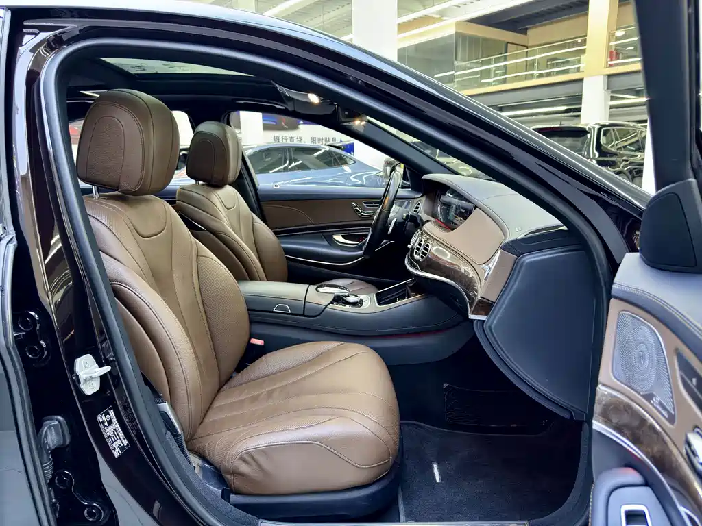 Mercedes-Benz S-Class — миниатюра 12
