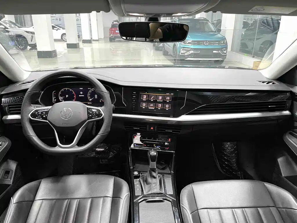 Volkswagen Passat 2023 280TSI Elite