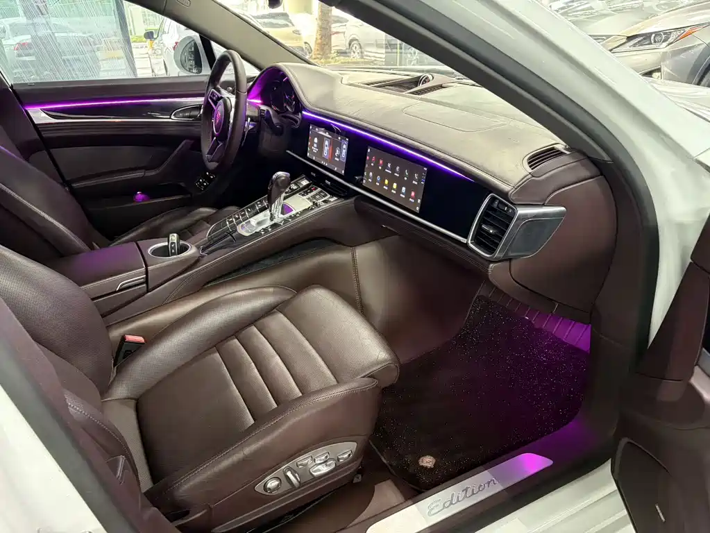 Porsche Panamera — миниатюра 12