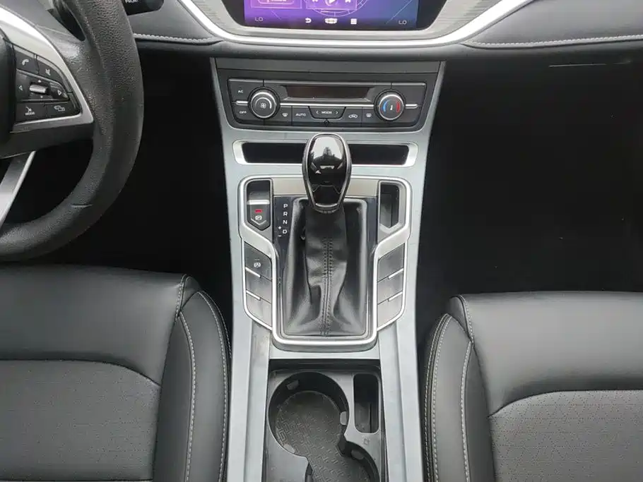Geely Emgrand — миниатюра 16