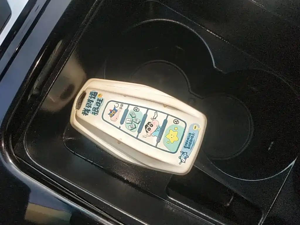 Geely Emgrand GS — миниатюра 9