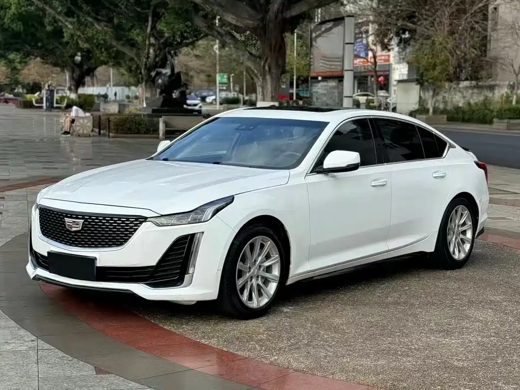 CADILLAC  CT5
