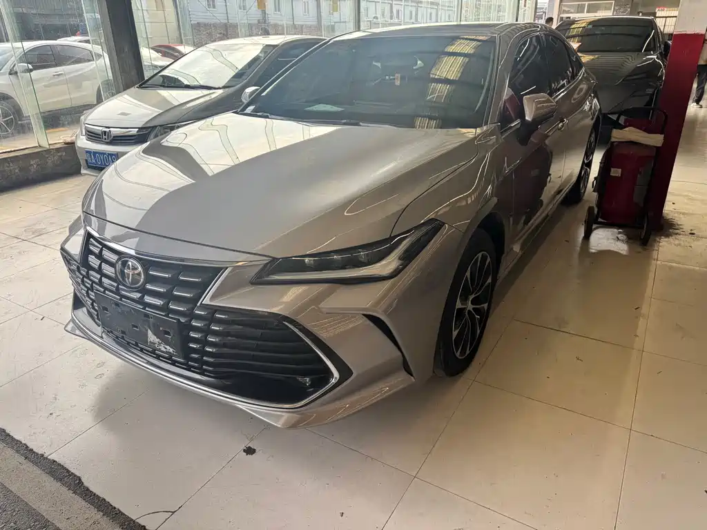 Toyota Avalon — миниатюра 3