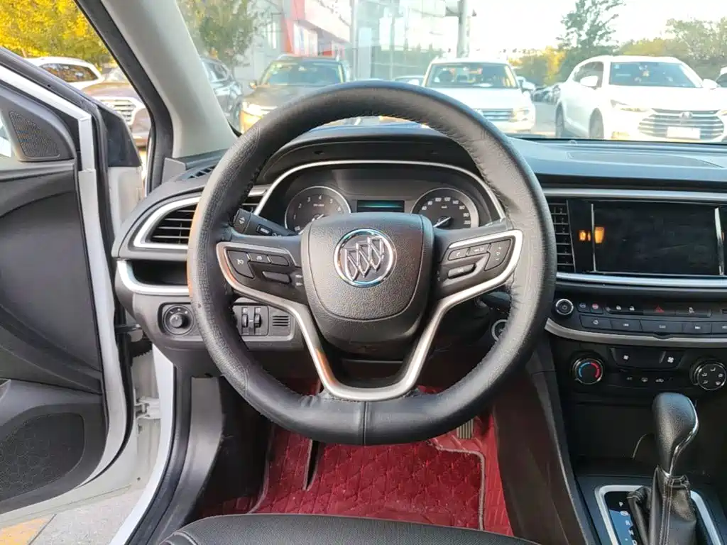 Buick Excelle — миниатюра 11