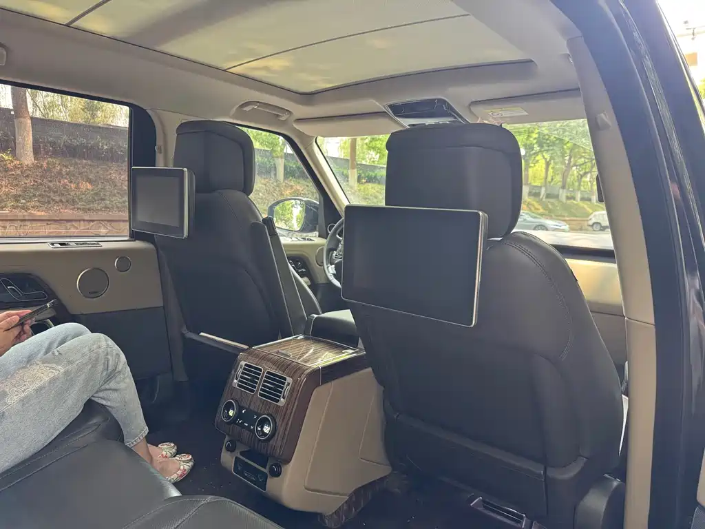 Land Rover Range Rover 2018 3.0 SC V6 Vogue Long Wheelbase