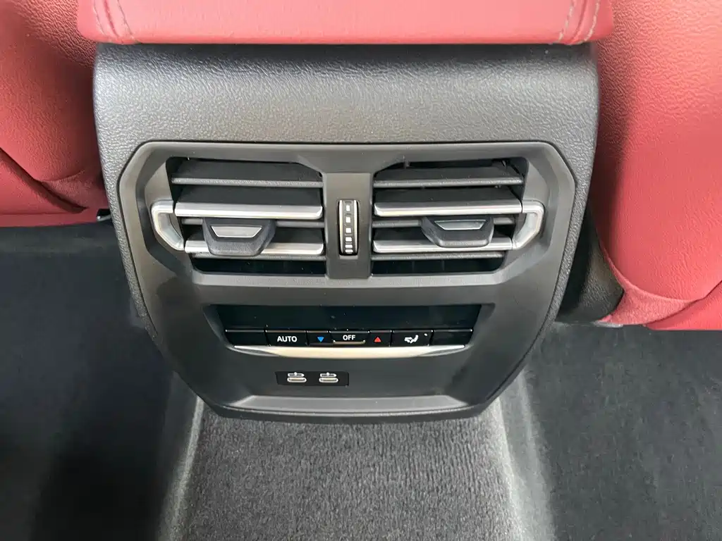 BMW 3 Series — миниатюра 14