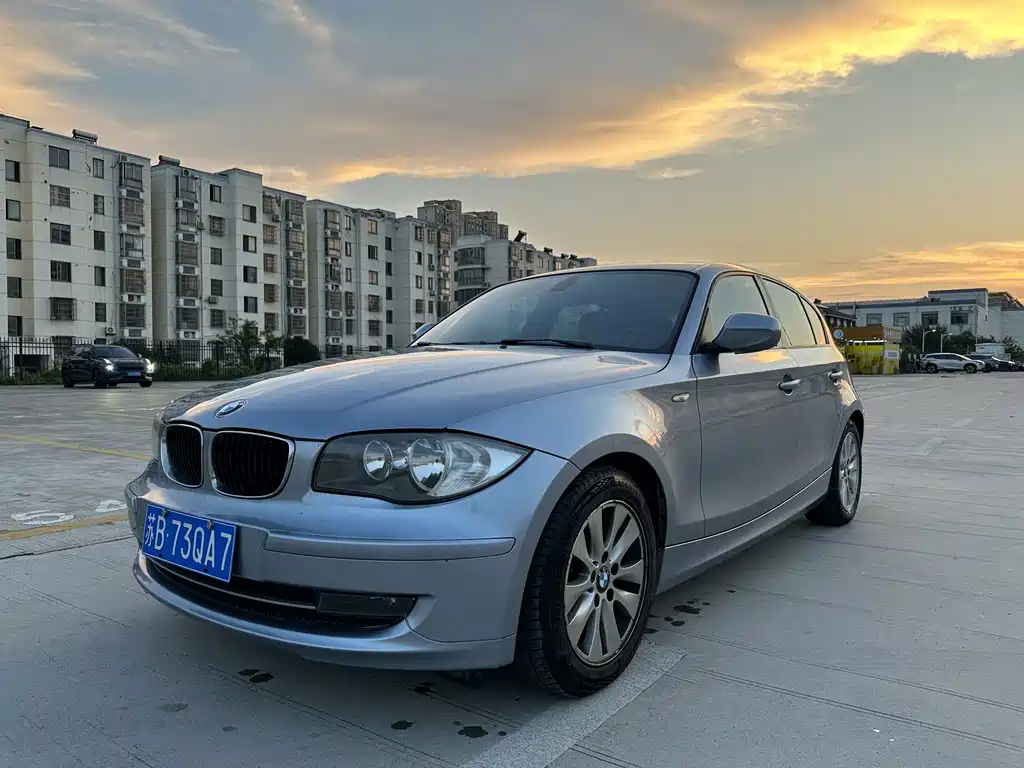 BMW 1 Series (Import) — миниатюра 2