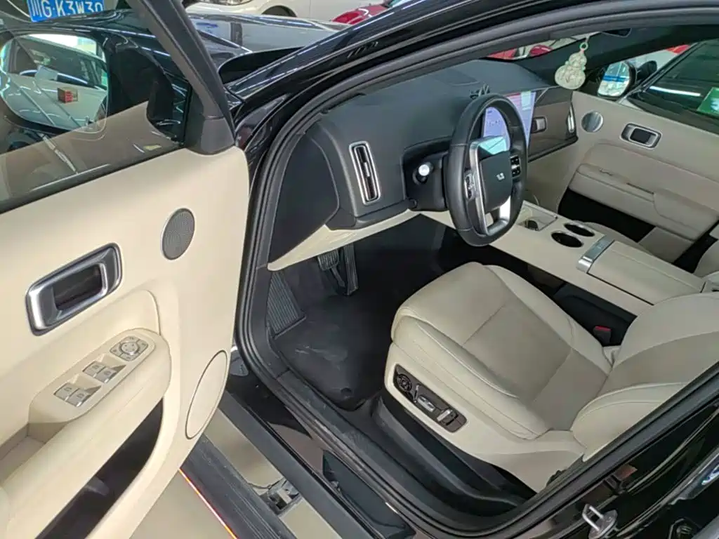 Li Auto Li L9 — миниатюра 16