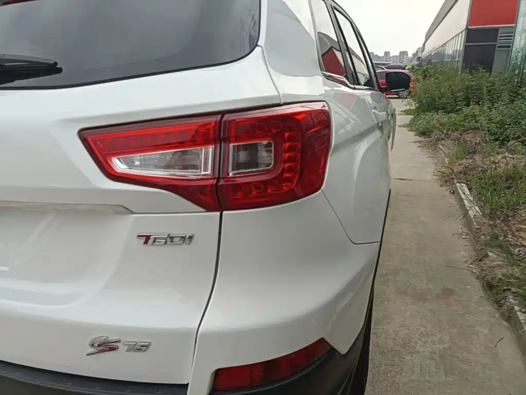 Changan CS75 — миниатюра 8