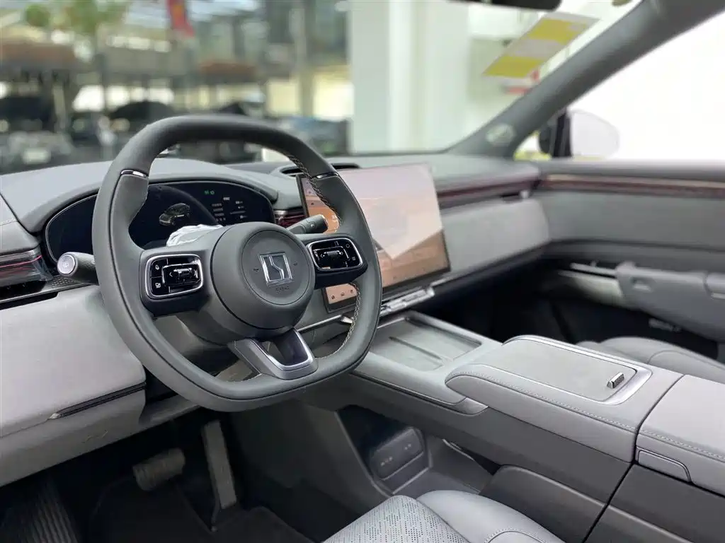 ZEEKR EXTREME KRYPTON 7X