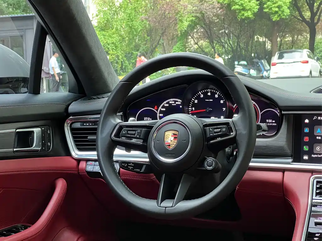 Porsche Panamera — миниатюра 17