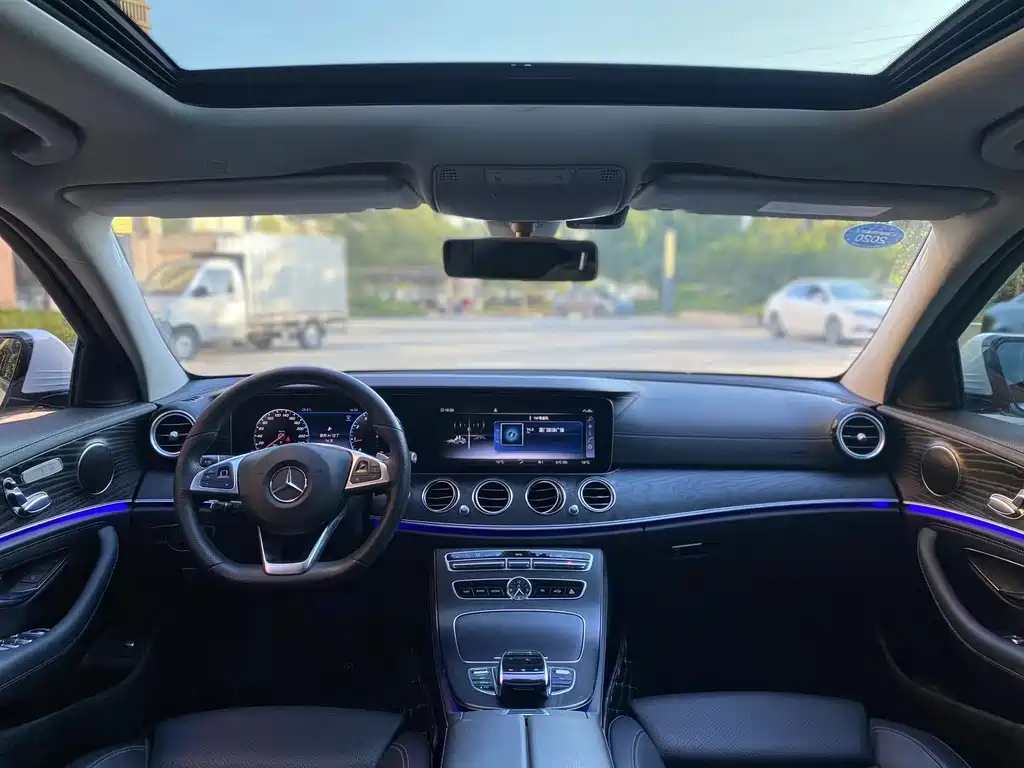 Mercedes-Benz E-Class E 2018 E 200 L Sport