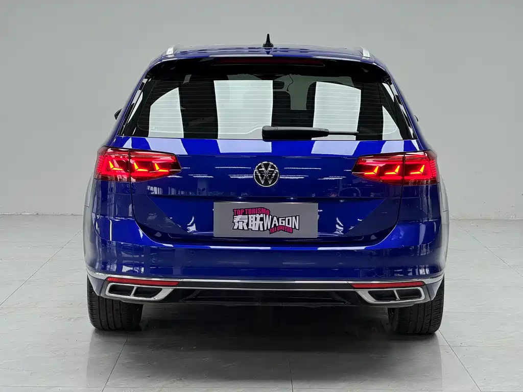 Volkswagen Passat Variant 2021 2.0T