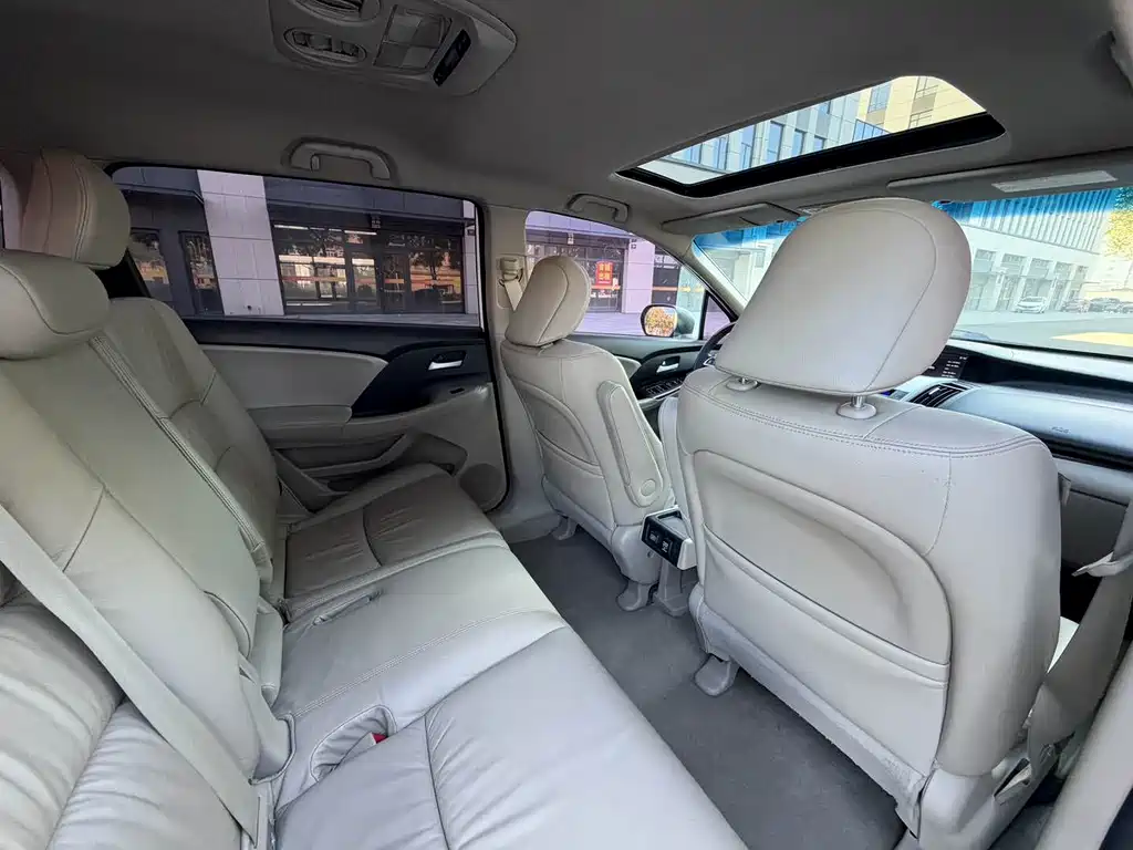 Honda Odyssey — миниатюра 11