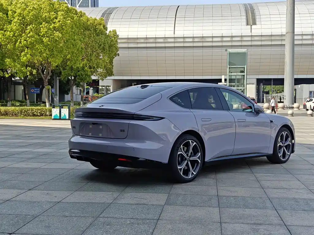 NIO ET5 2025 100kWh