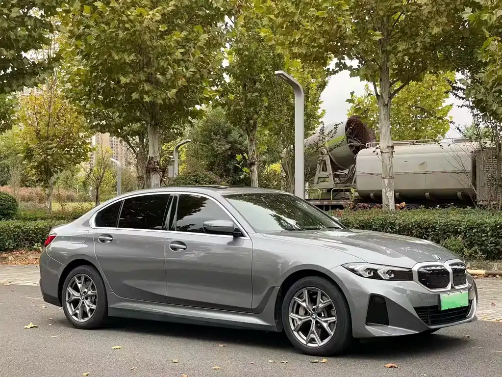BMW i3 — миниатюра 3