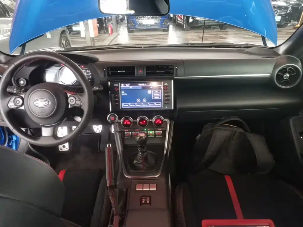 Subaru BRZ — миниатюра 10