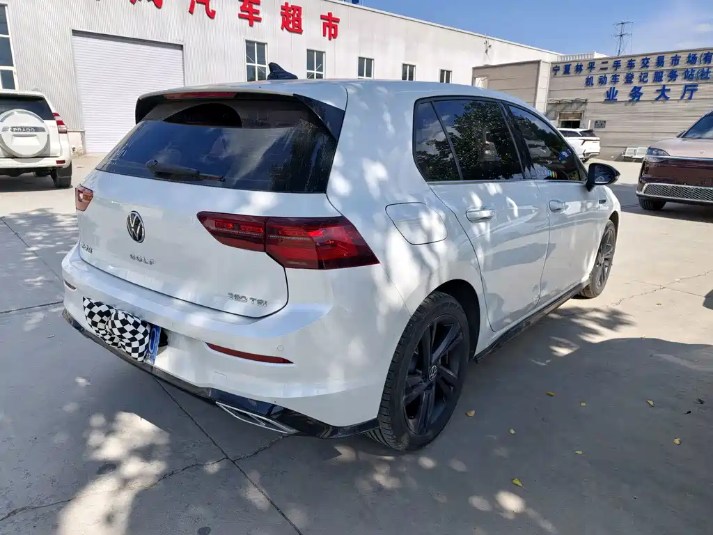 Volkswagen Golf — миниатюра 16