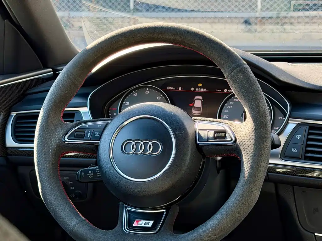 Audi S6 — миниатюра 12