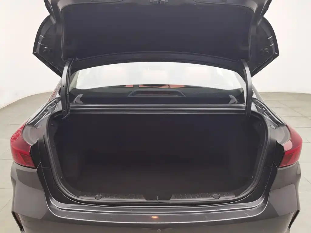 Changan Eado — миниатюра 16