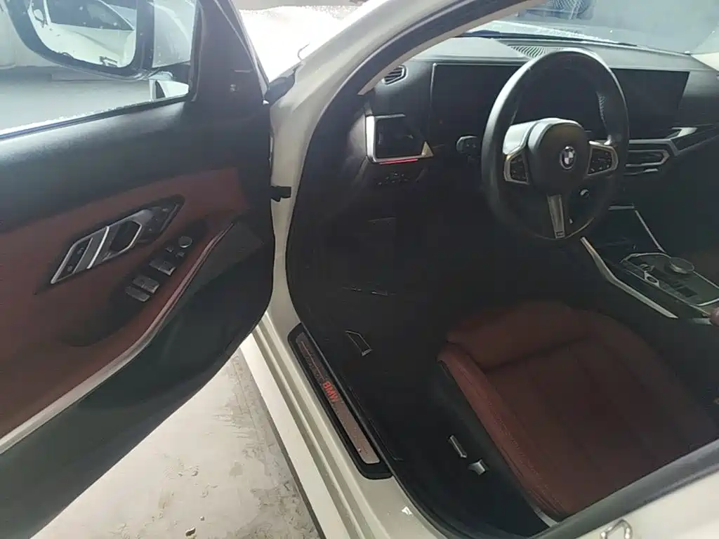 BMW i3 — миниатюра 16