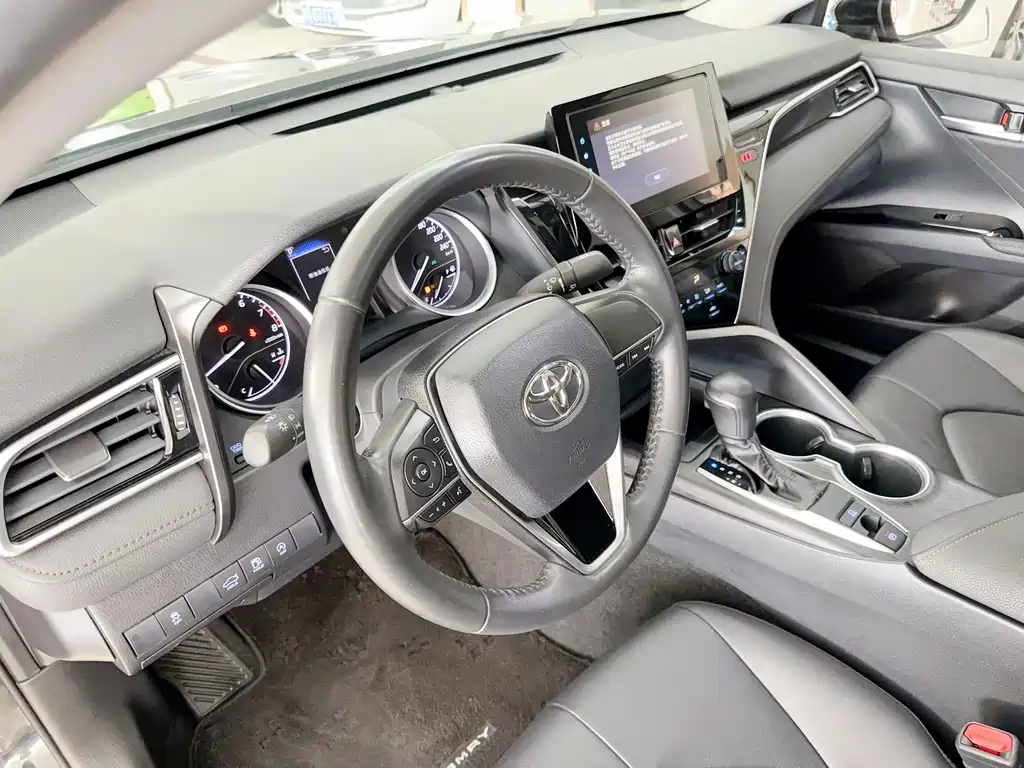 Toyota Camry 2022 2.0GVP Lead